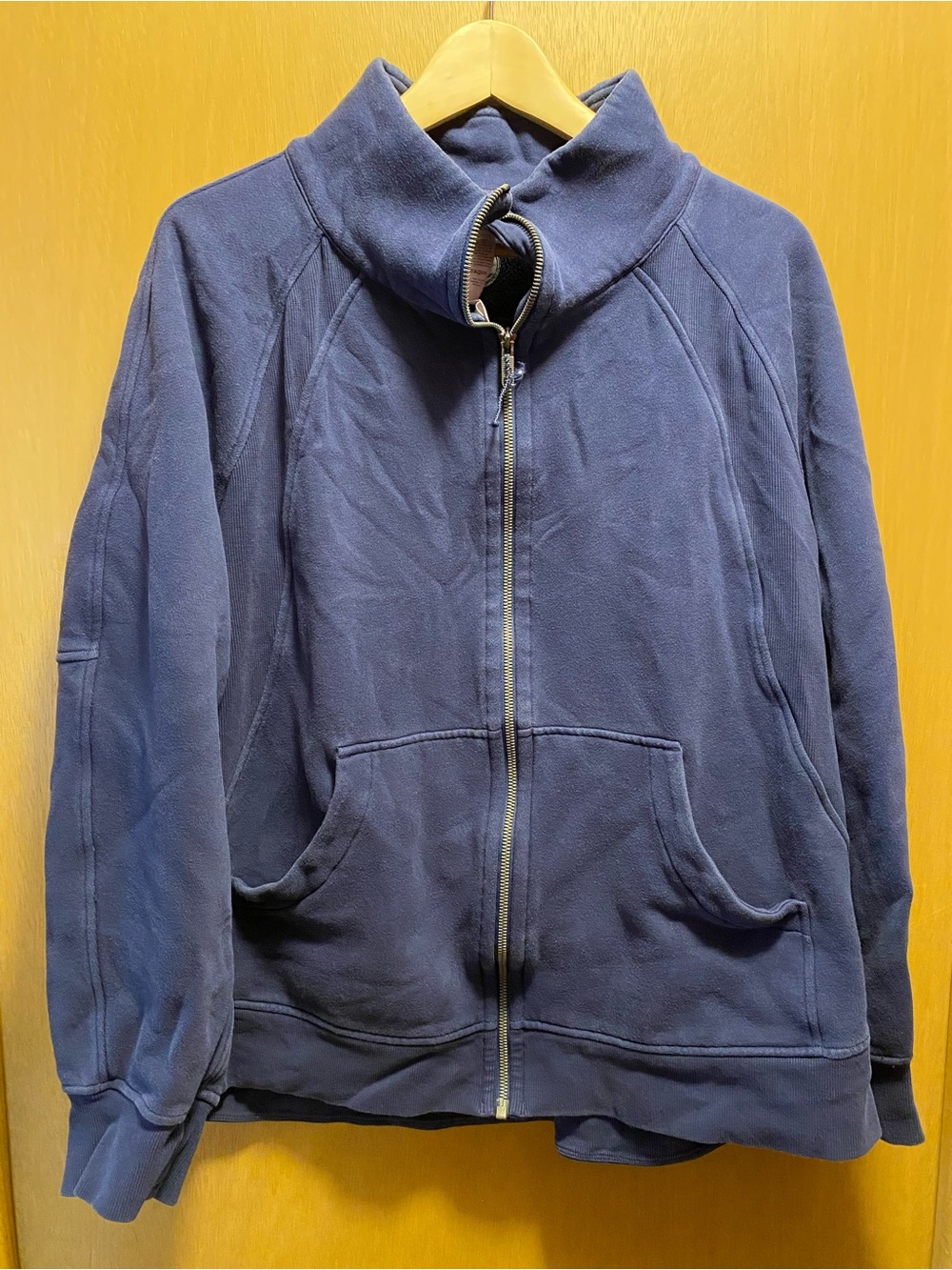 Lululemon Women’s Scuba Oversized Funnel Neck Full Zip size XL/XXL
